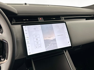 2026 Land Rover Range Rover Velar Dynamic SE