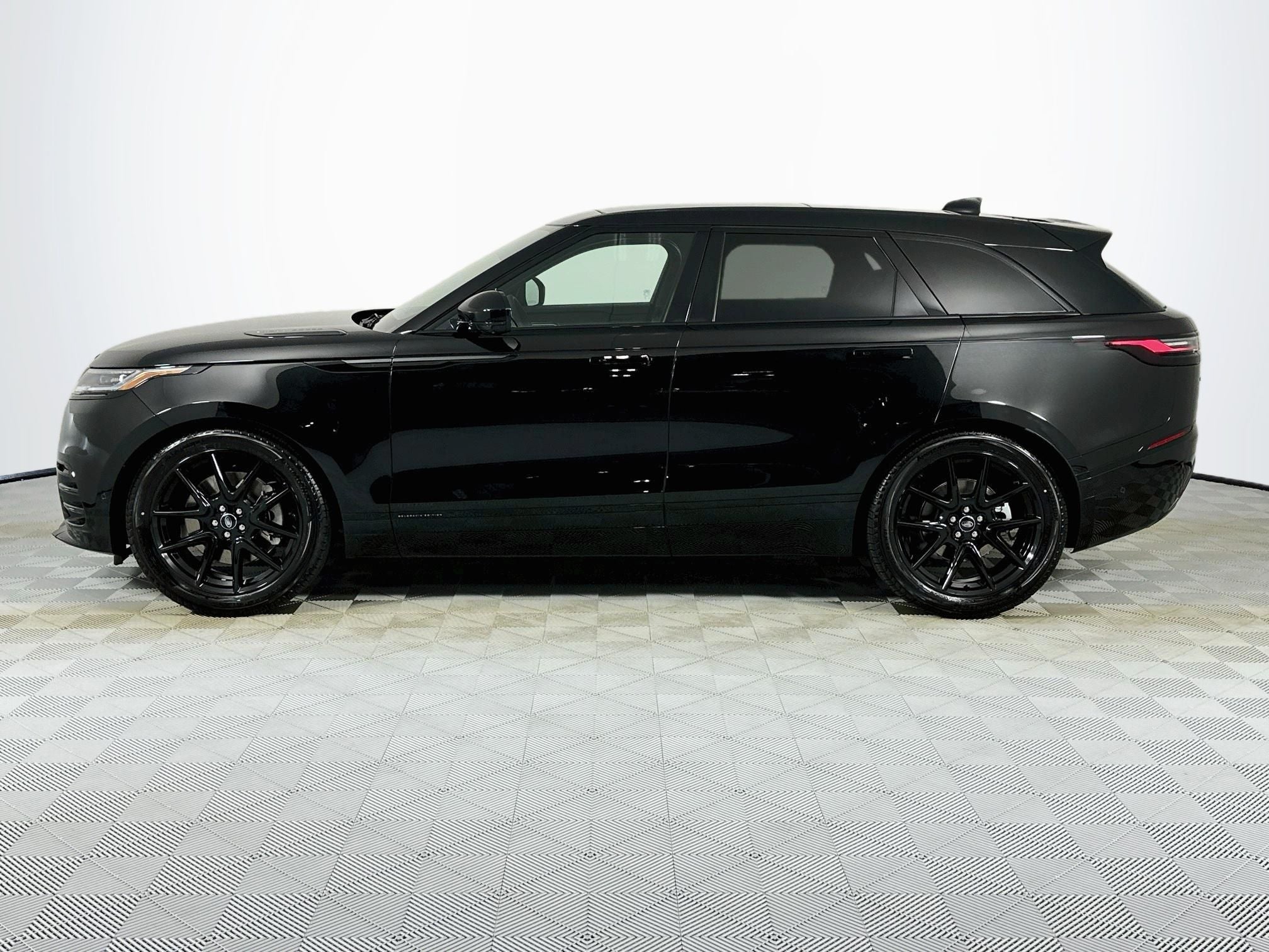 2026 Land Rover Range Rover Velar P250 Base