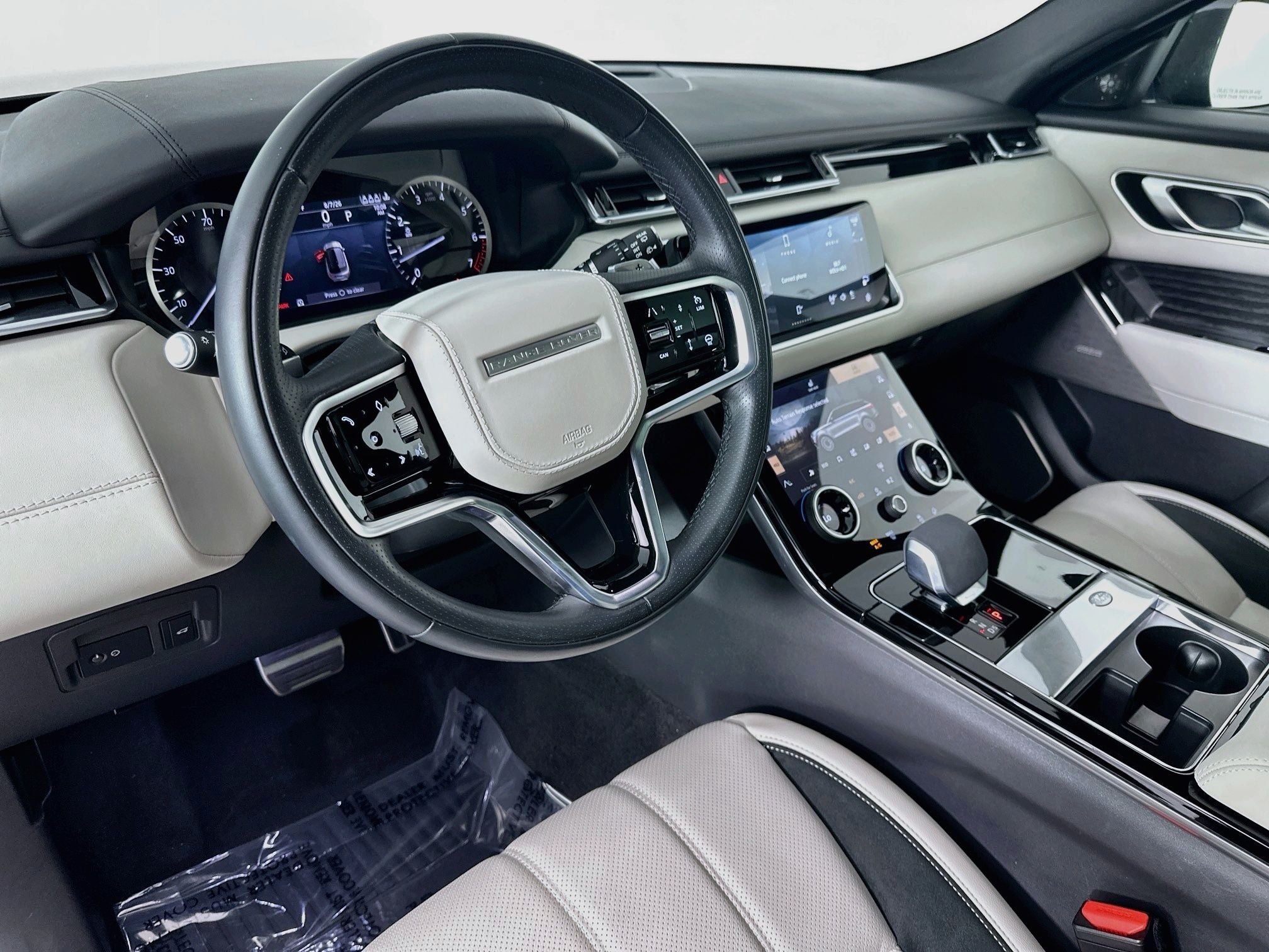 2023 Land Rover Range Rover Velar HST