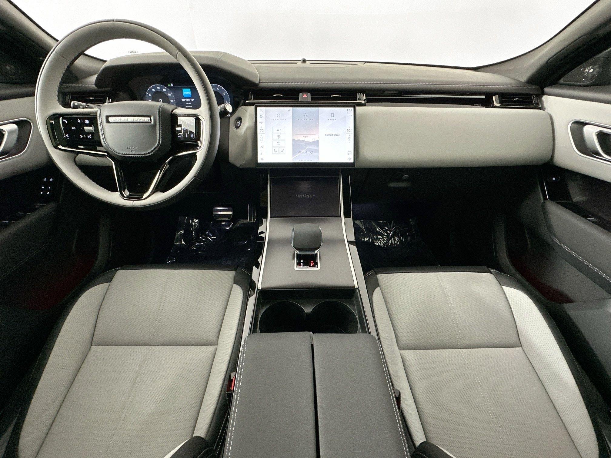 2026 Land Rover Range Rover Velar Base
