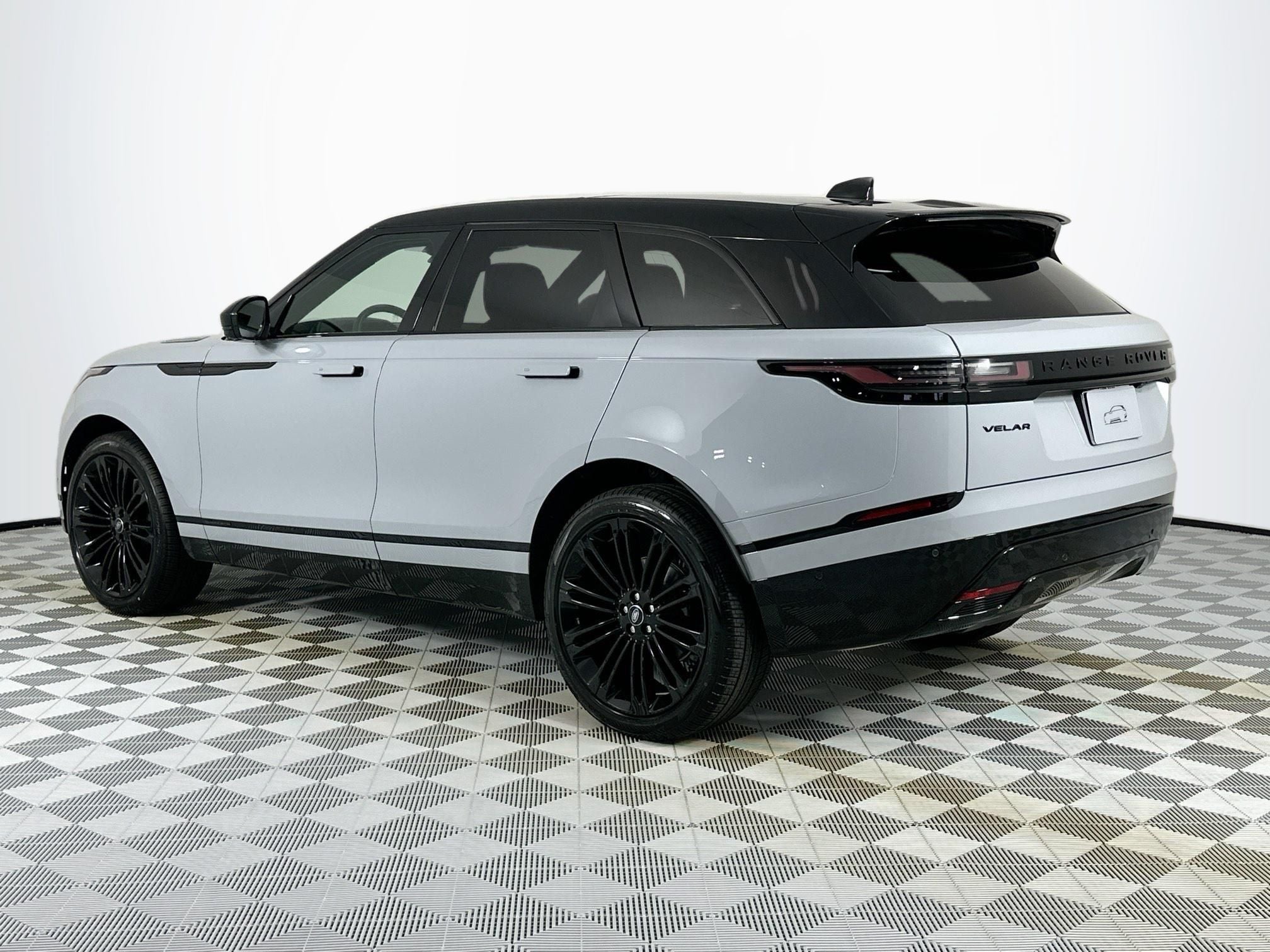 2026 Land Rover Range Rover Velar Base