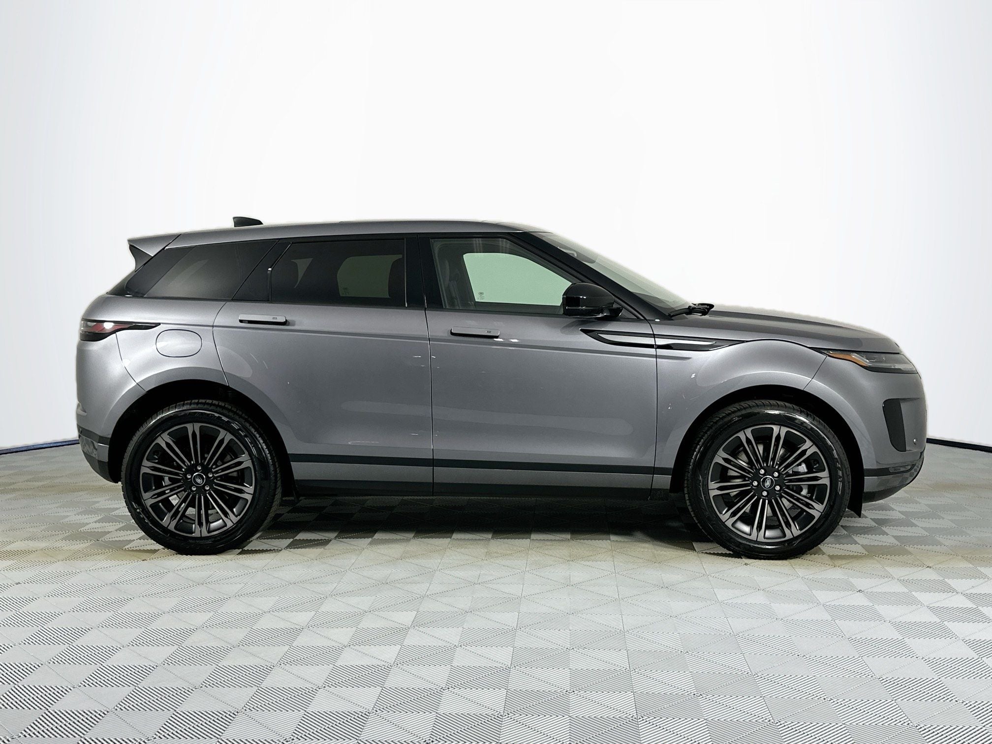 2026 Land Rover Range Rover Evoque S