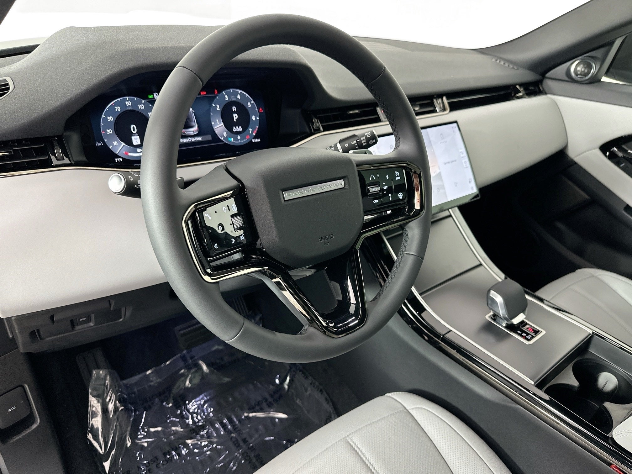 2026 Land Rover Range Rover Evoque S