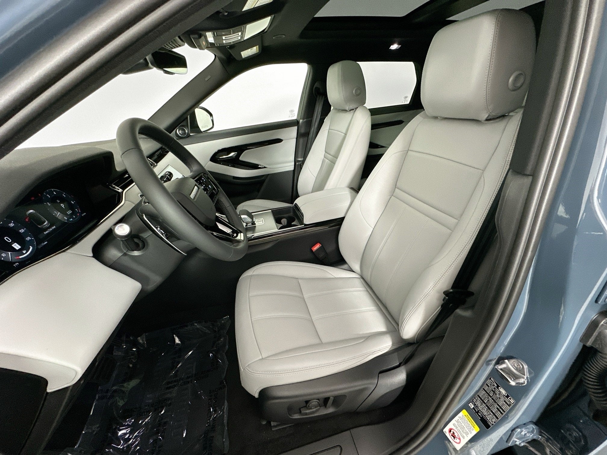 2026 Land Rover Range Rover Evoque S