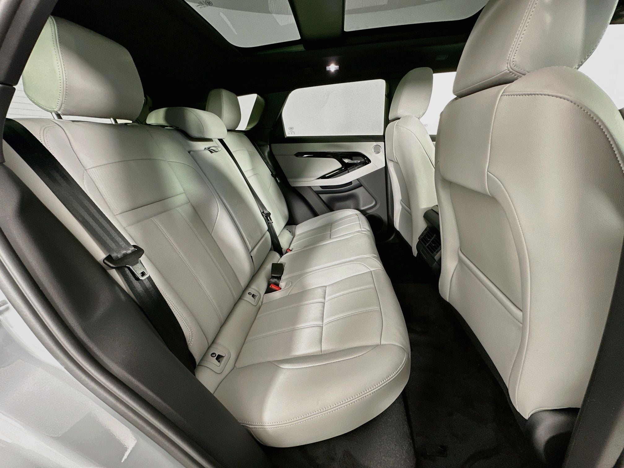 2026 Land Rover Range Rover Evoque S