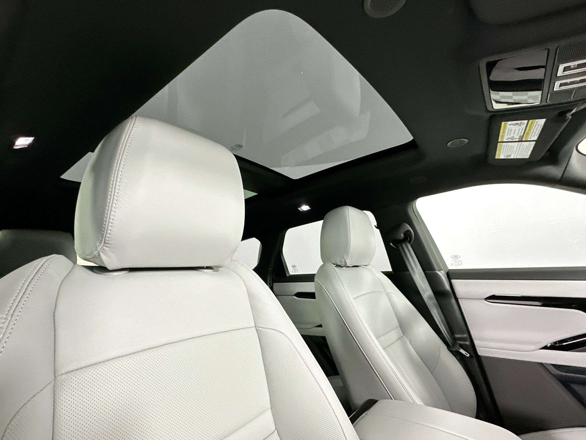 2026 Land Rover Range Rover Evoque S