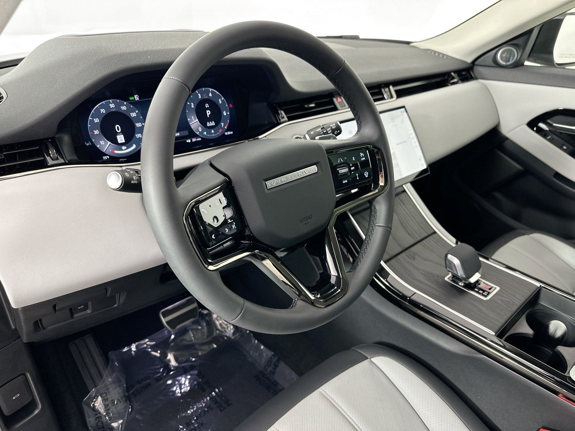 2024 Land Rover Range Rover Evoque Dynamic