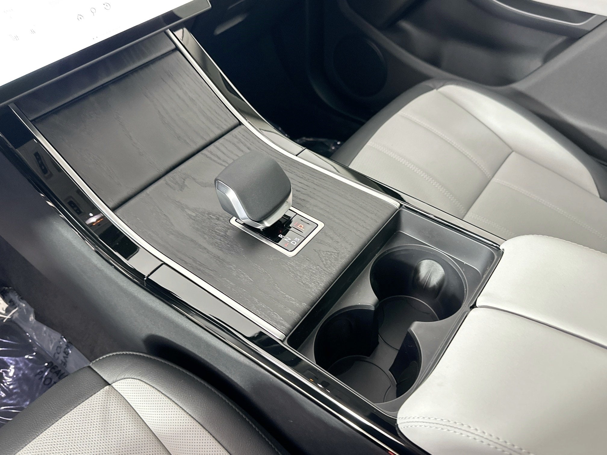 2024 Land Rover Range Rover Evoque Dynamic