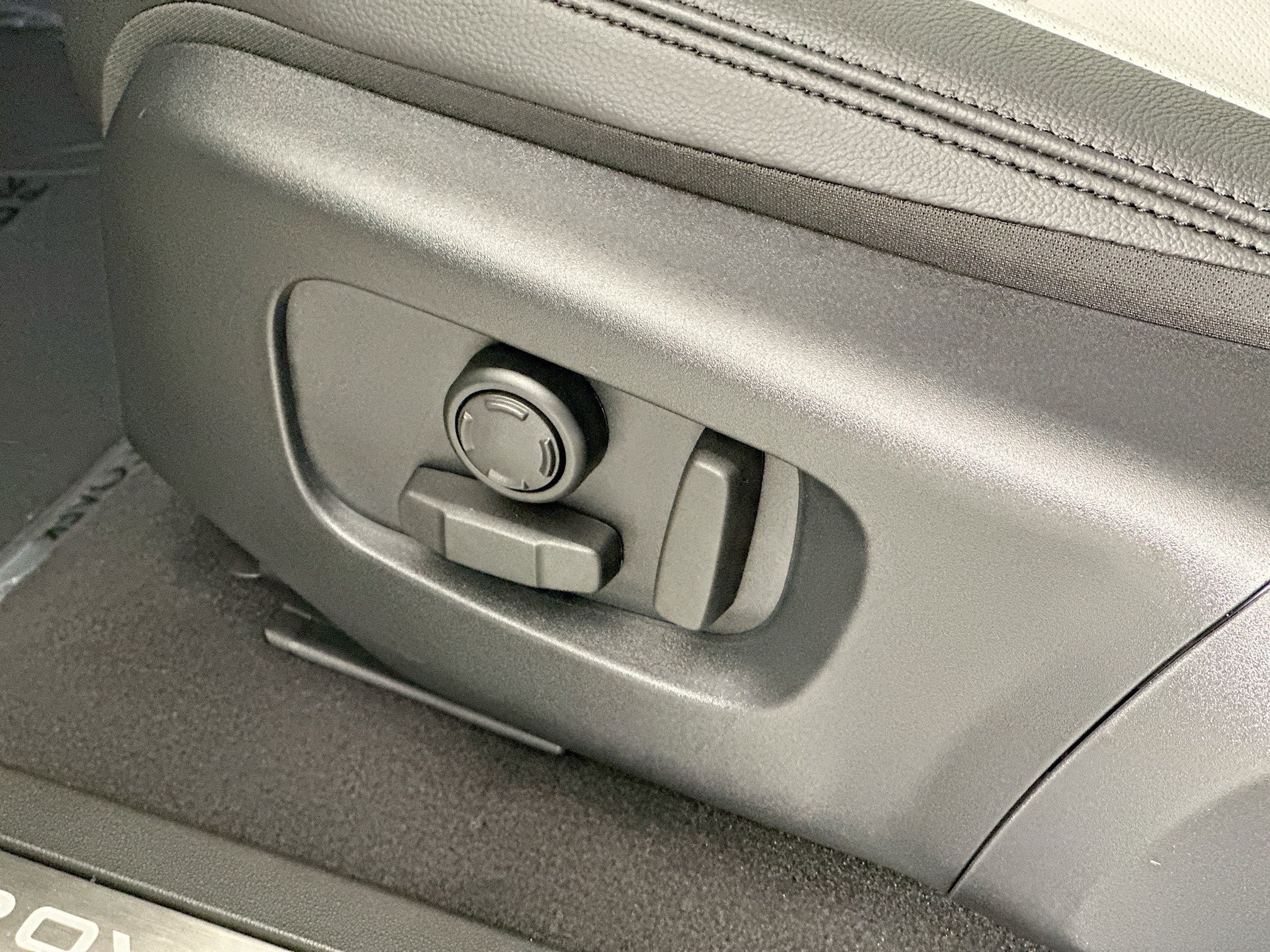 2024 Land Rover Range Rover Evoque Dynamic