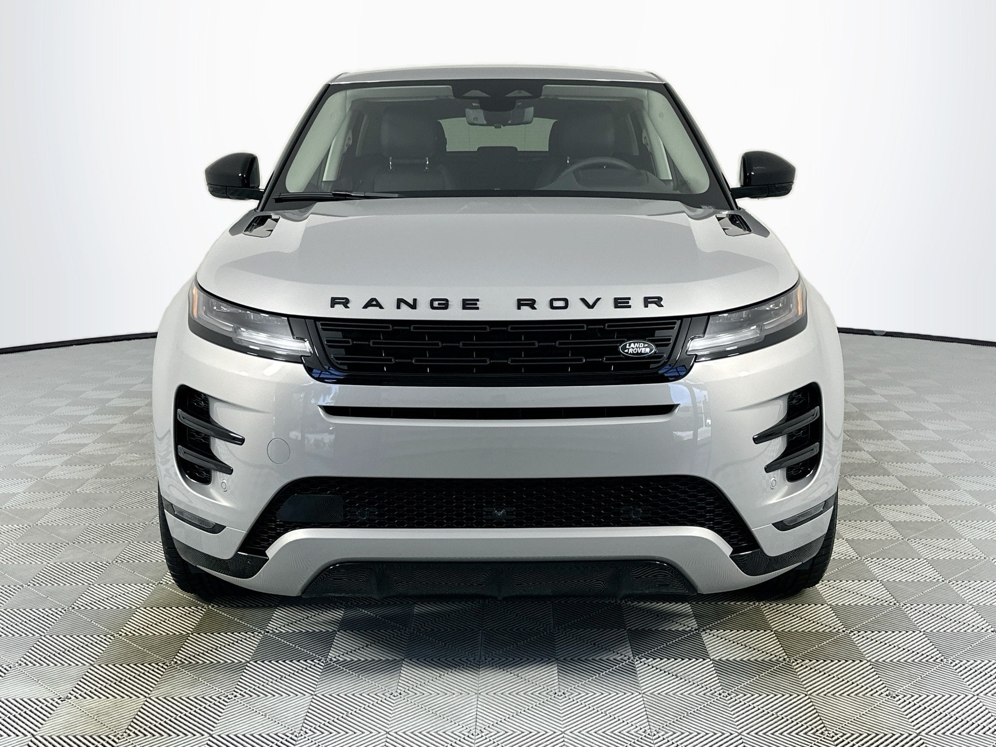 2024 Land Rover Range Rover Evoque Dynamic