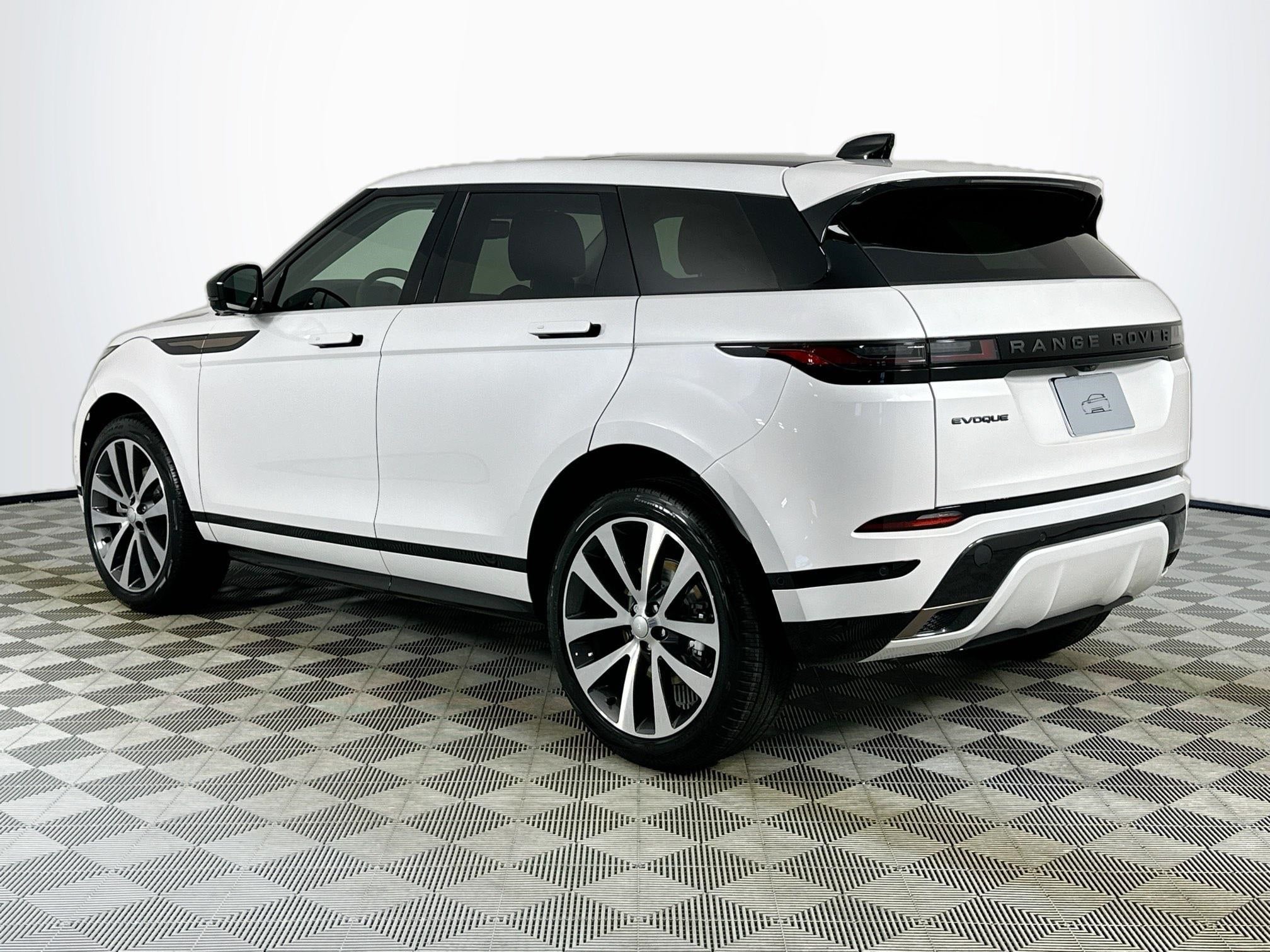 2024 Land Rover Range Rover Evoque Dynamic