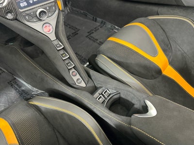 2022 McLaren 720S Performance