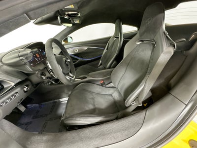 2025 McLaren Artura Base