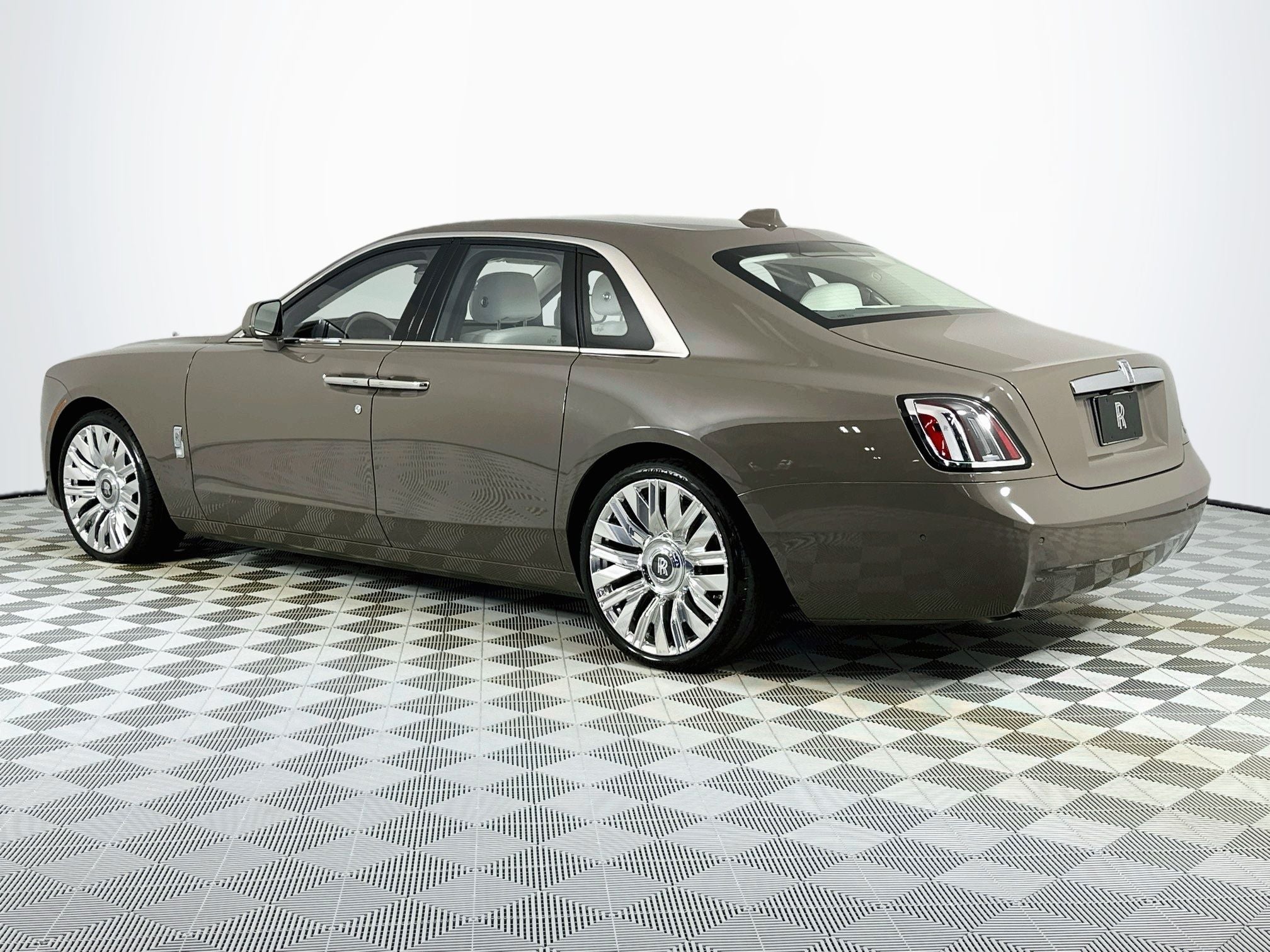 2026 Rolls-Royce Ghost 