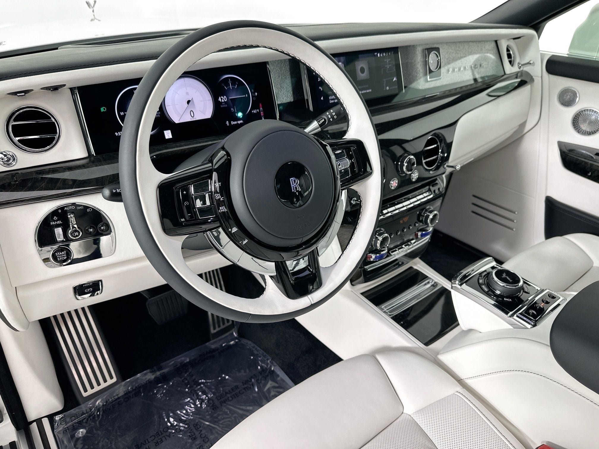 2026 Rolls-Royce Phantom Base