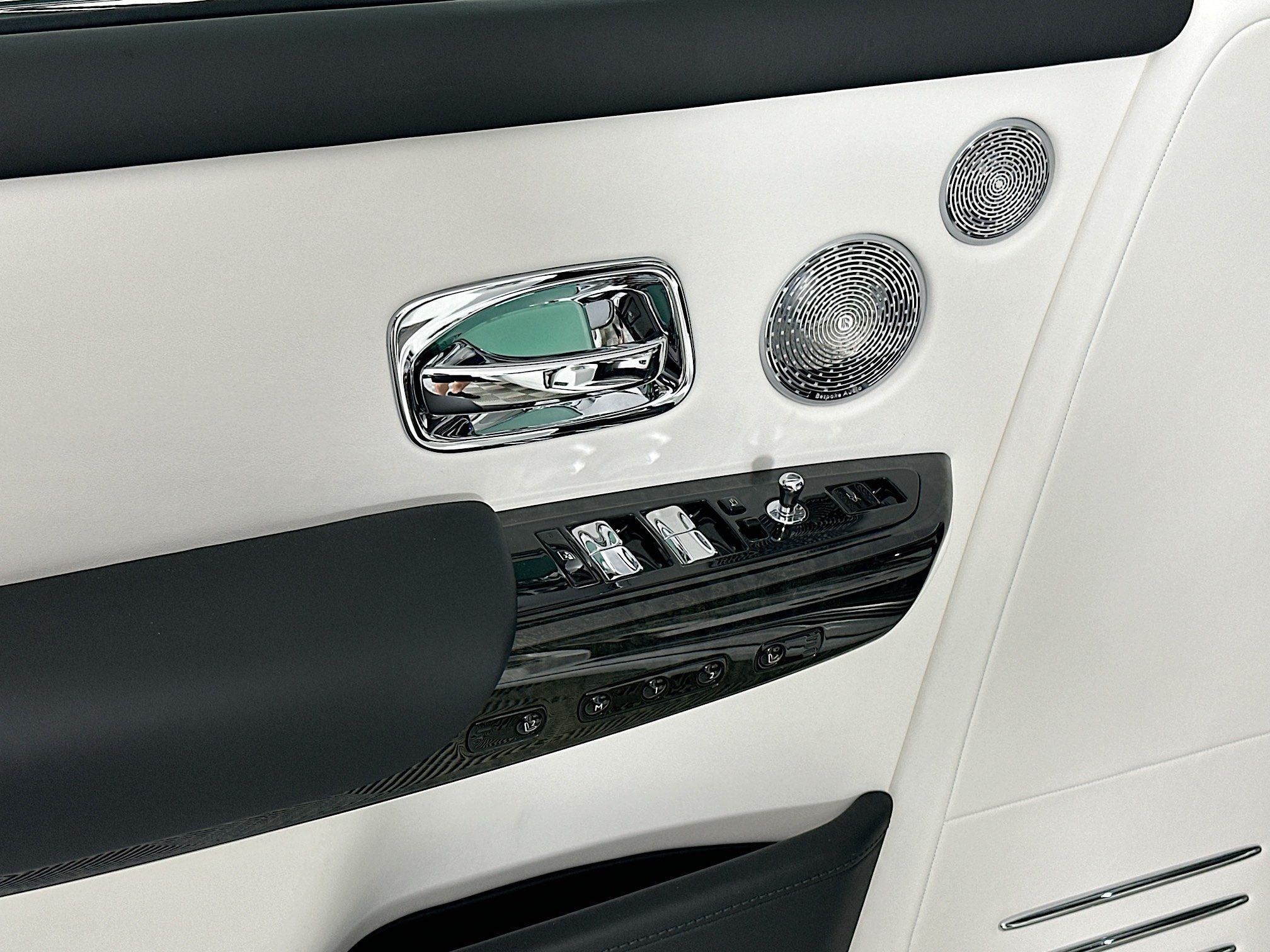 2026 Rolls-Royce Phantom Base