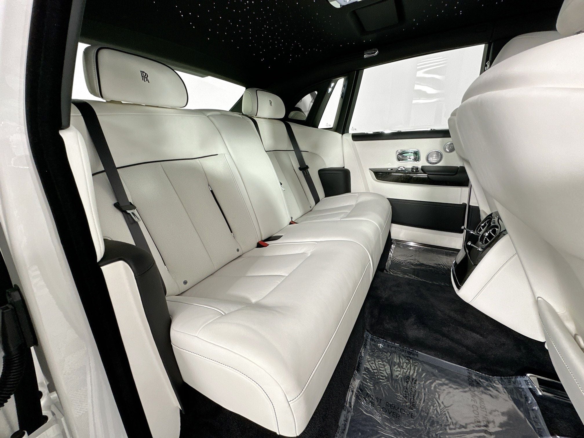 2026 Rolls-Royce Phantom Base