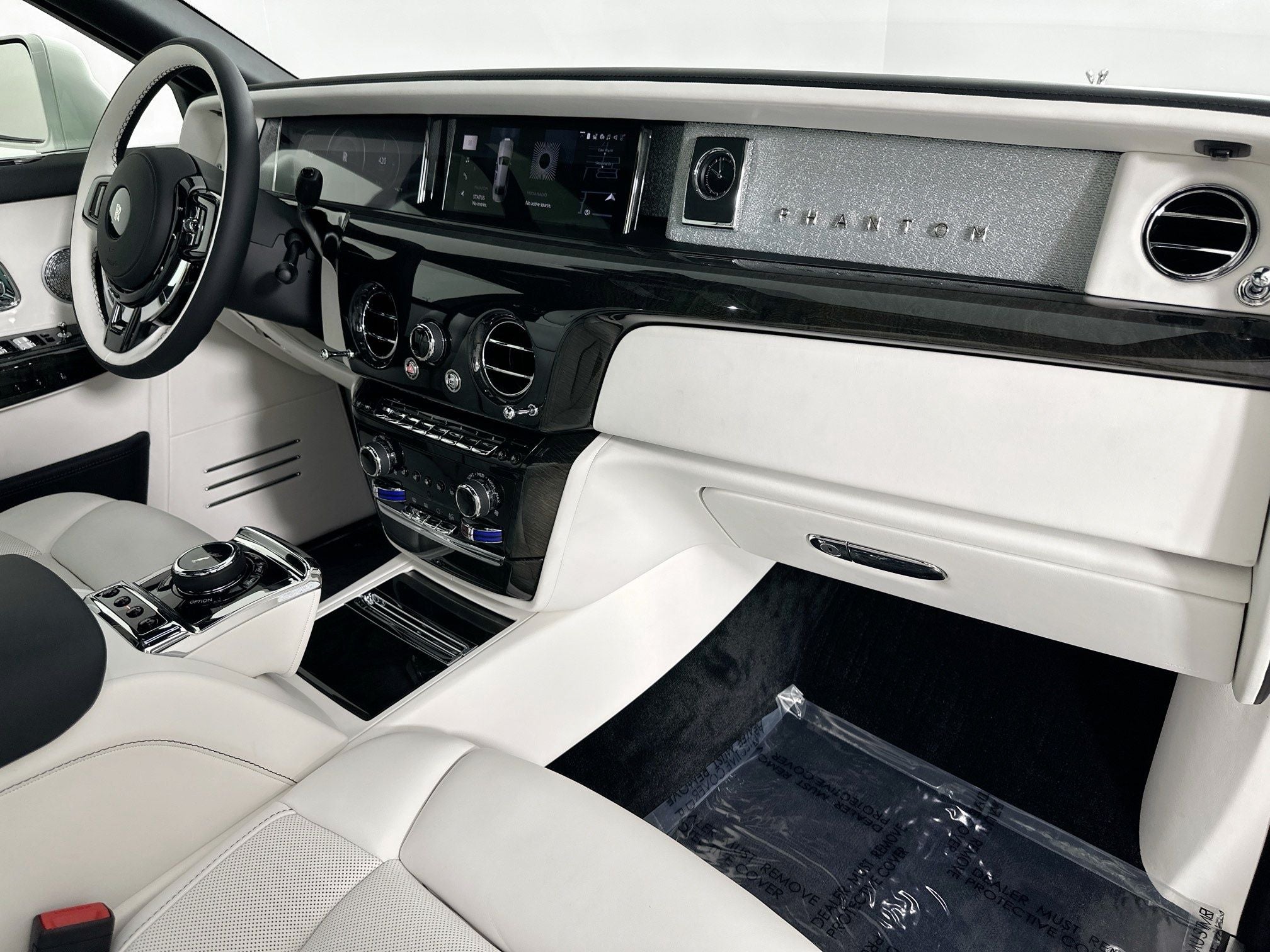 2026 Rolls-Royce Phantom Base