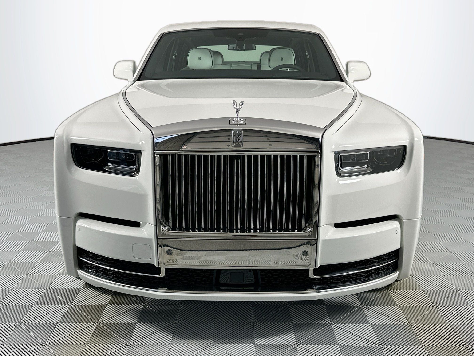 2026 Rolls-Royce Phantom Base
