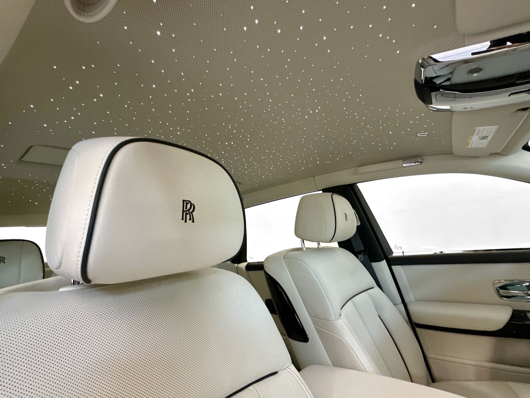 2026 Rolls-Royce Phantom 