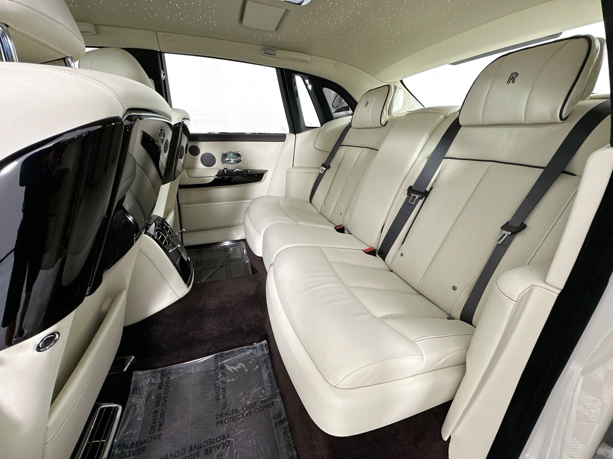 2026 Rolls-Royce Phantom 