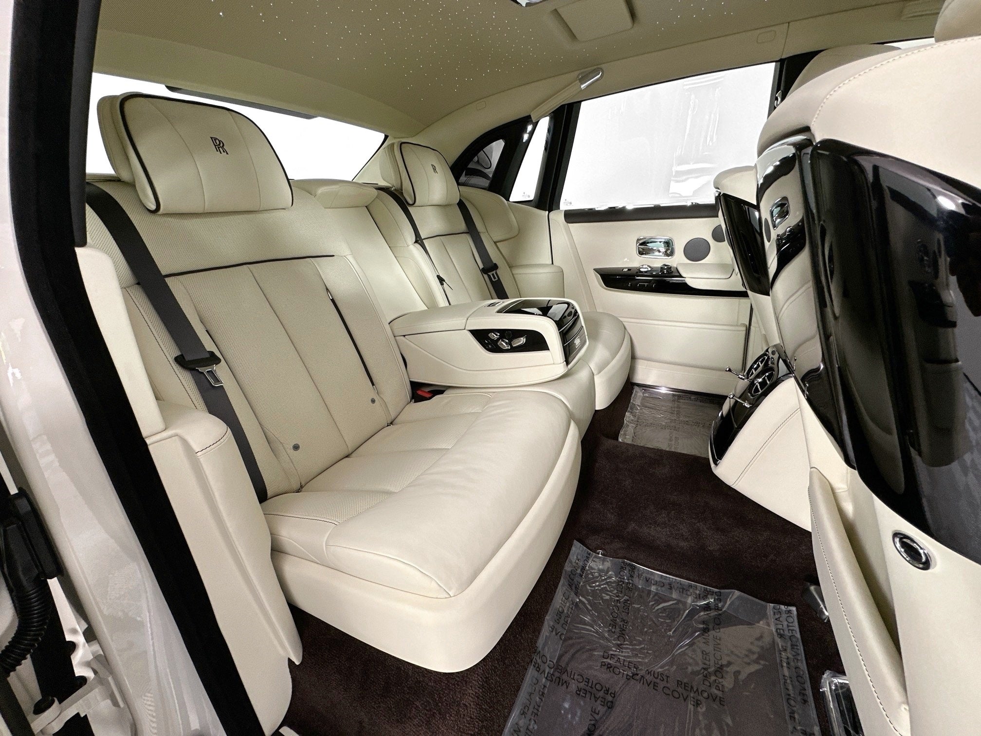 2026 Rolls-Royce Phantom 