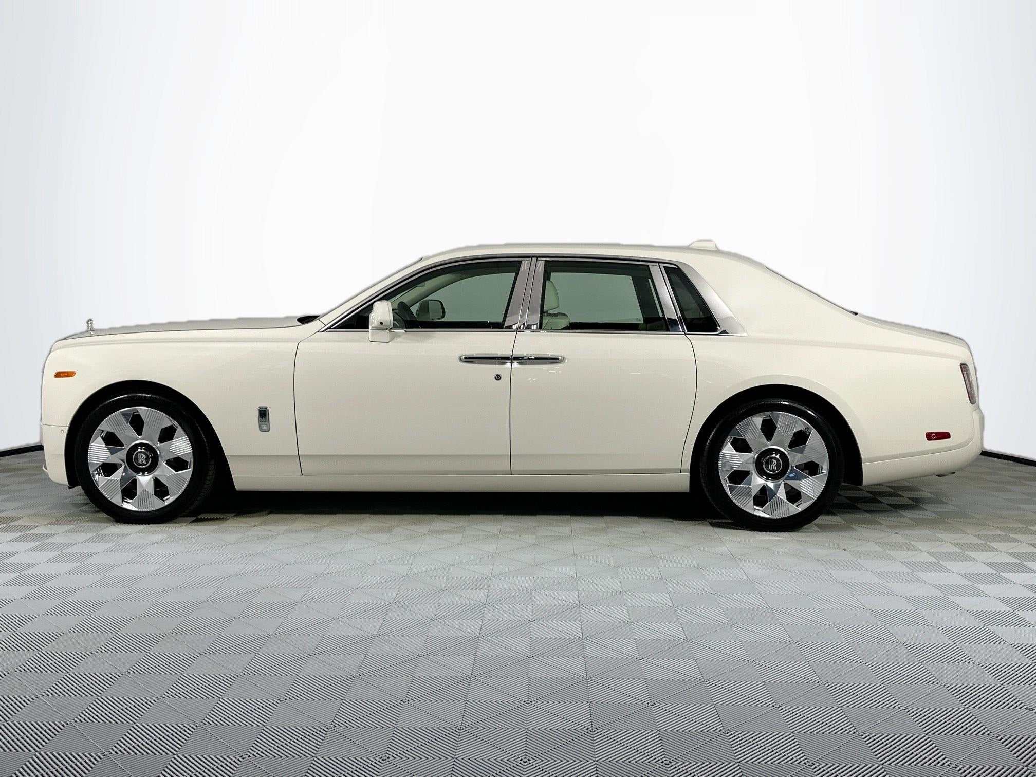2026 Rolls-Royce Phantom 