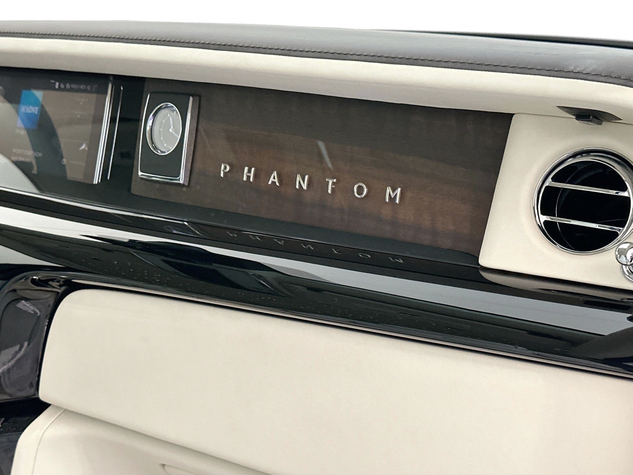 2026 Rolls-Royce Phantom 