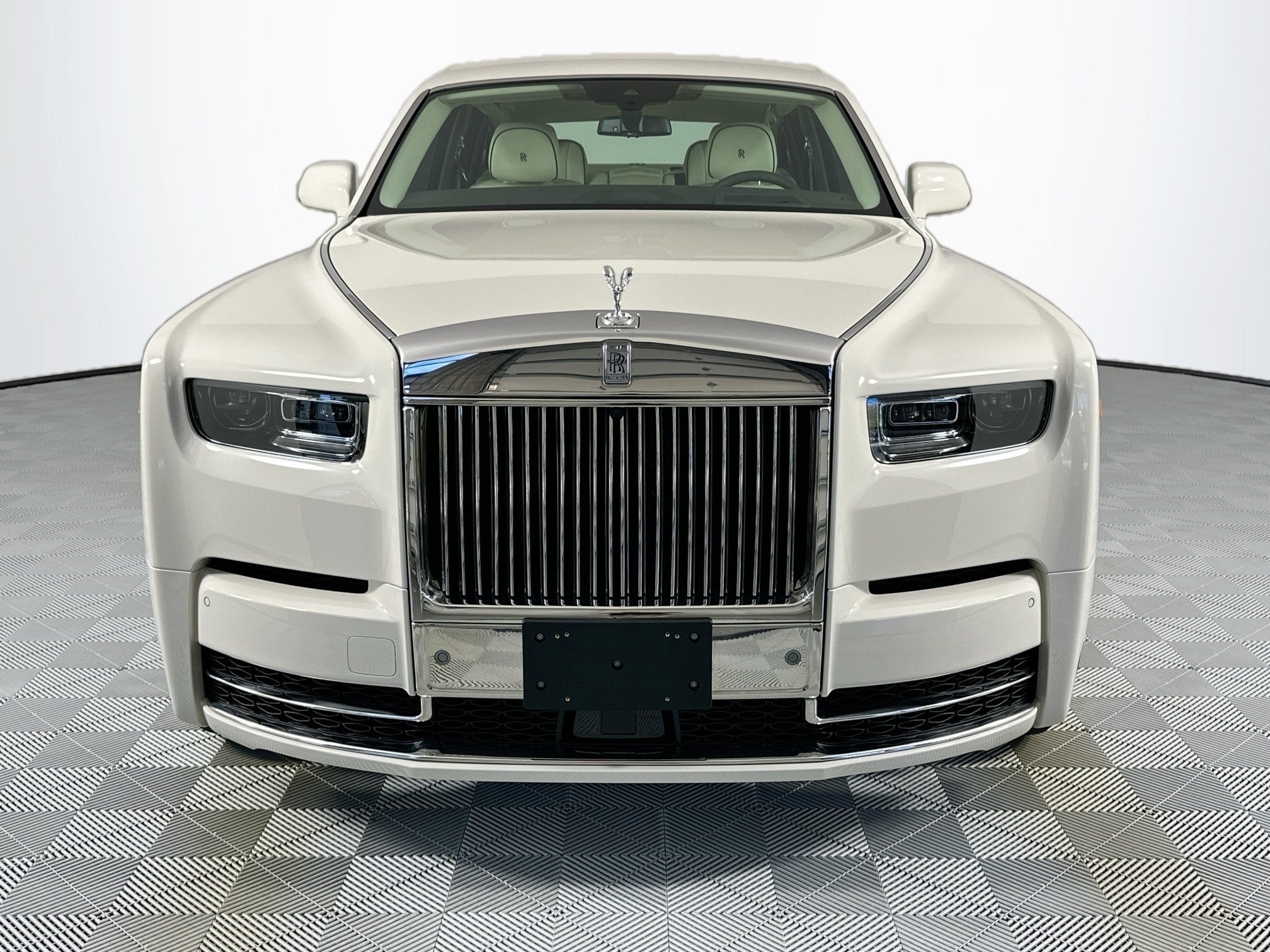 2026 Rolls-Royce Phantom 