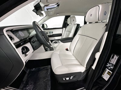 2026 Rolls-Royce Phantom 