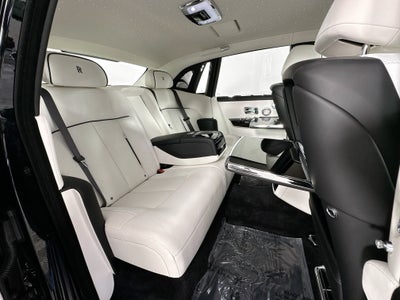 2026 Rolls-Royce Phantom 