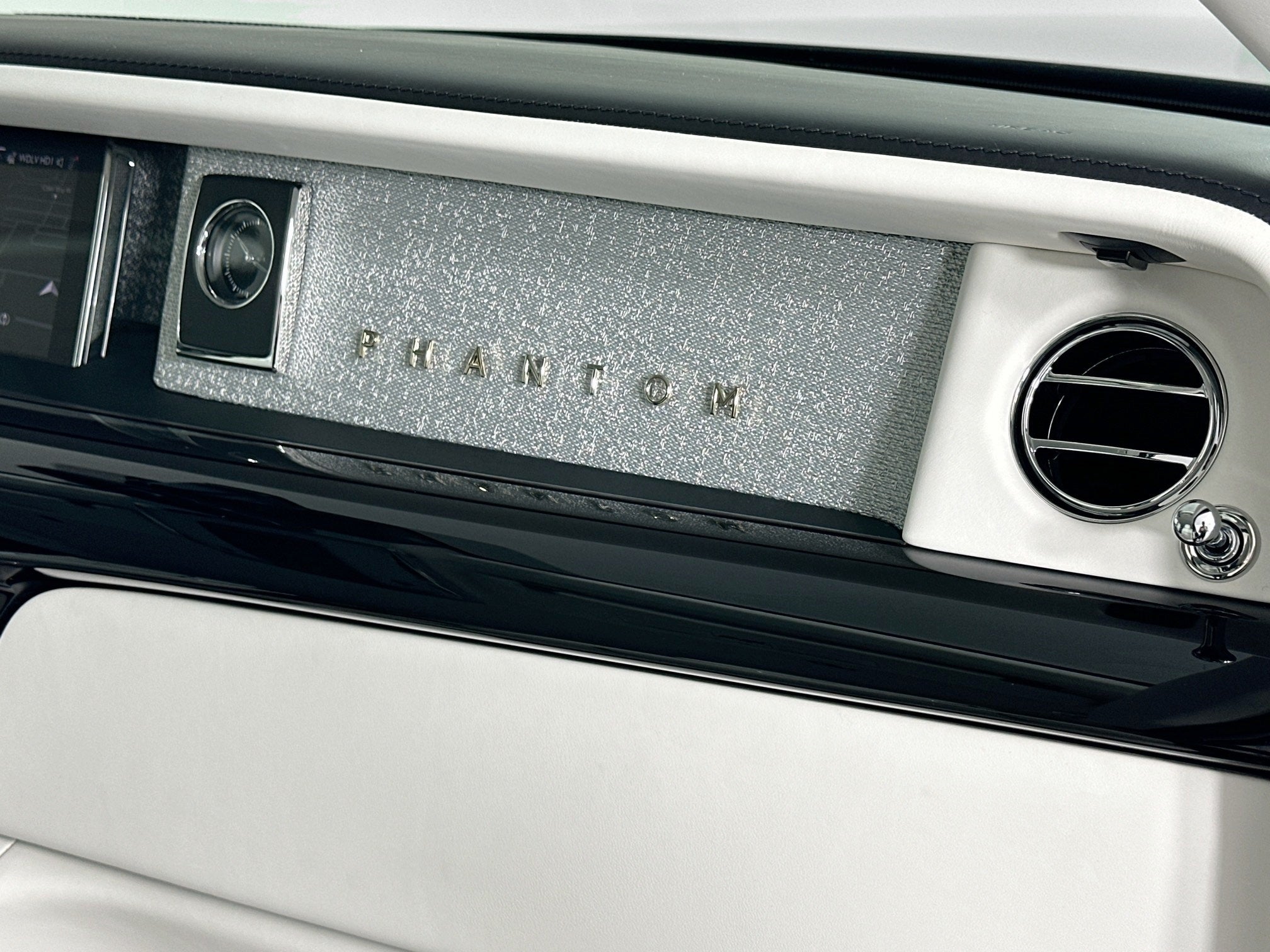 2026 Rolls-Royce Phantom 