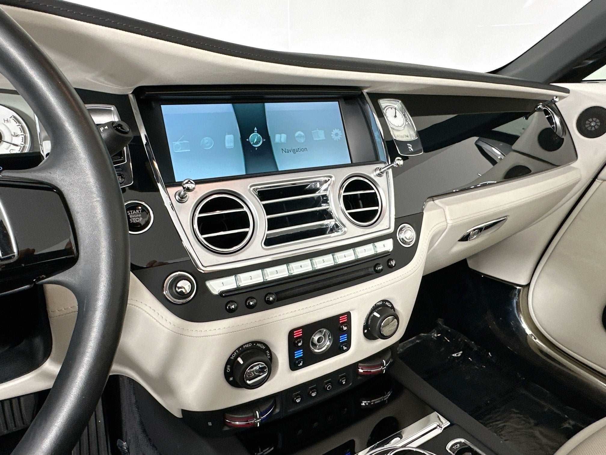 2016 Rolls-Royce Dawn 