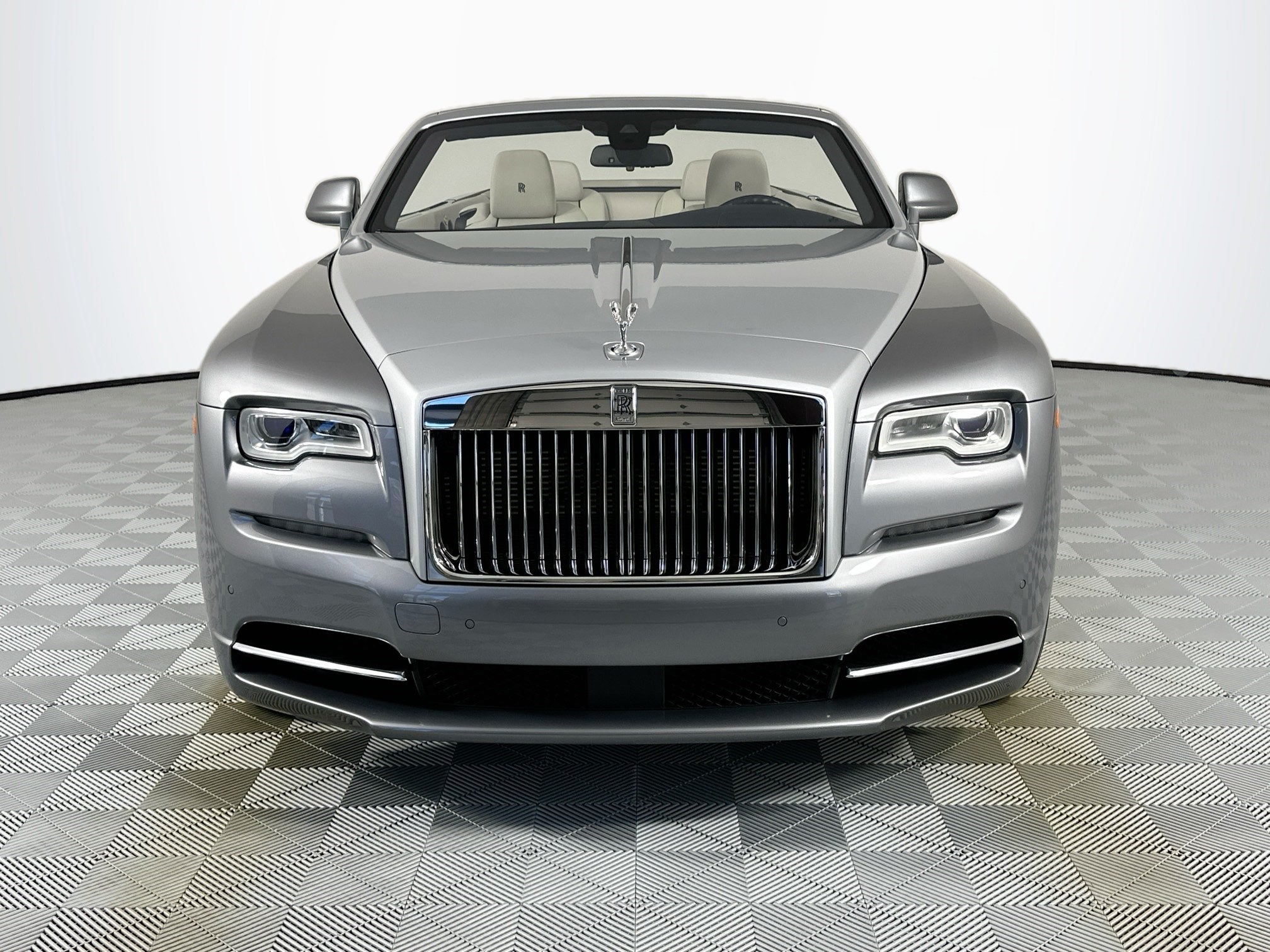 2016 Rolls-Royce Dawn 