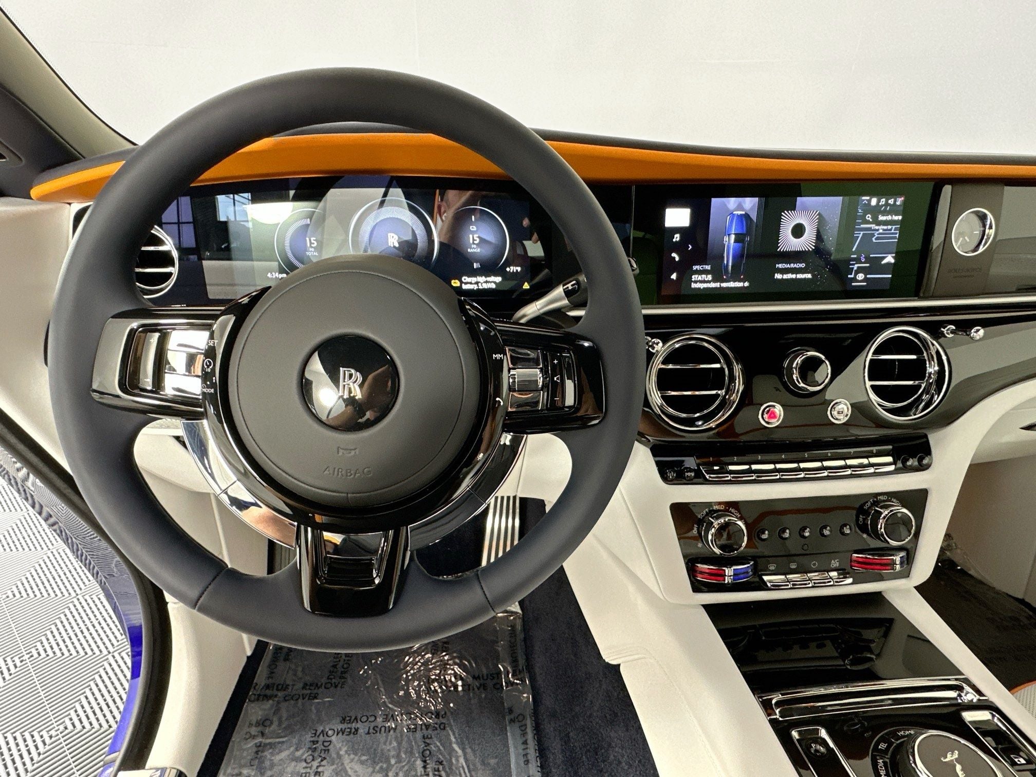 2026 Rolls-Royce Spectre 