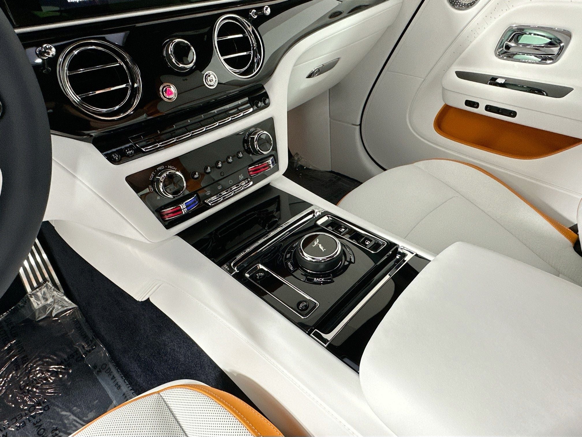 2026 Rolls-Royce Spectre 
