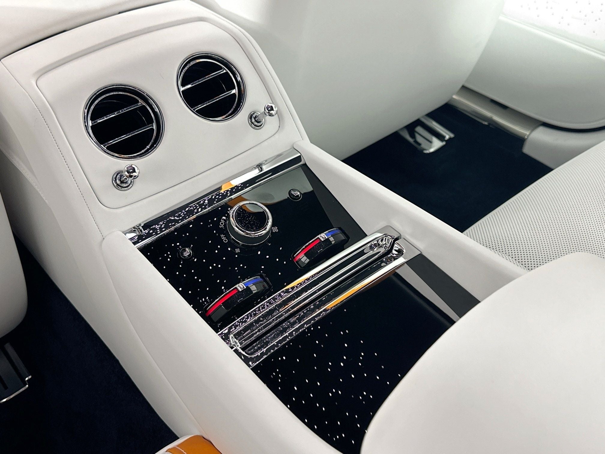 2026 Rolls-Royce Spectre 