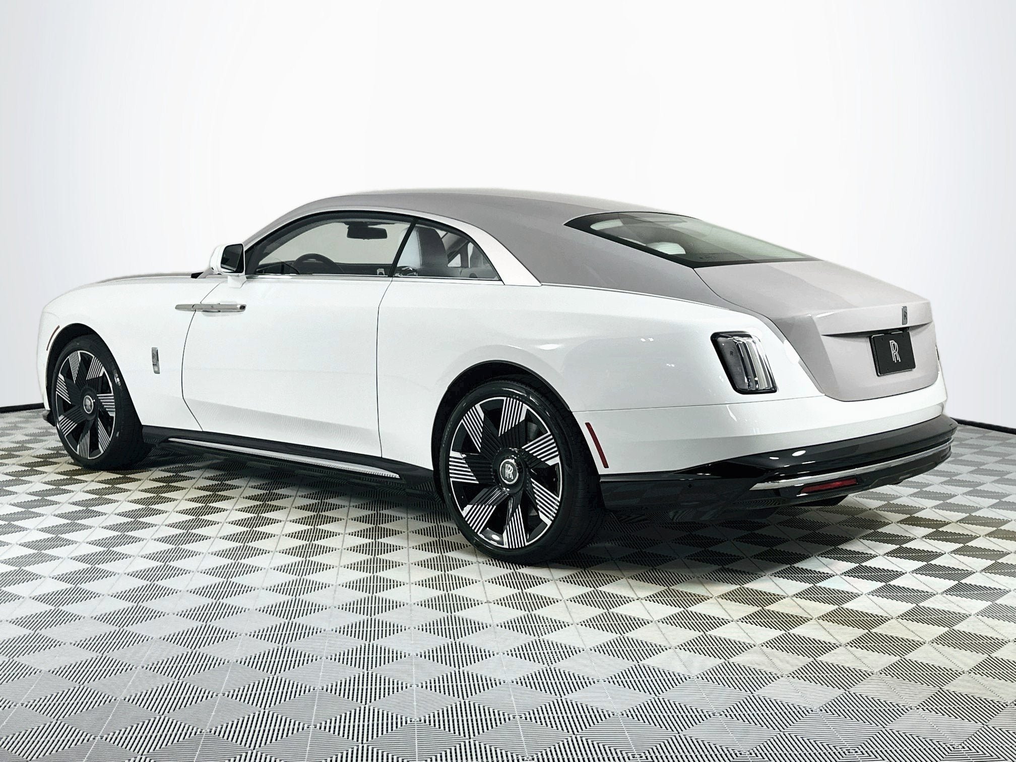 Certified 2024 Rolls-Royce Spectre Base with VIN SCATK2C05RU224408 for sale in Naples, FL