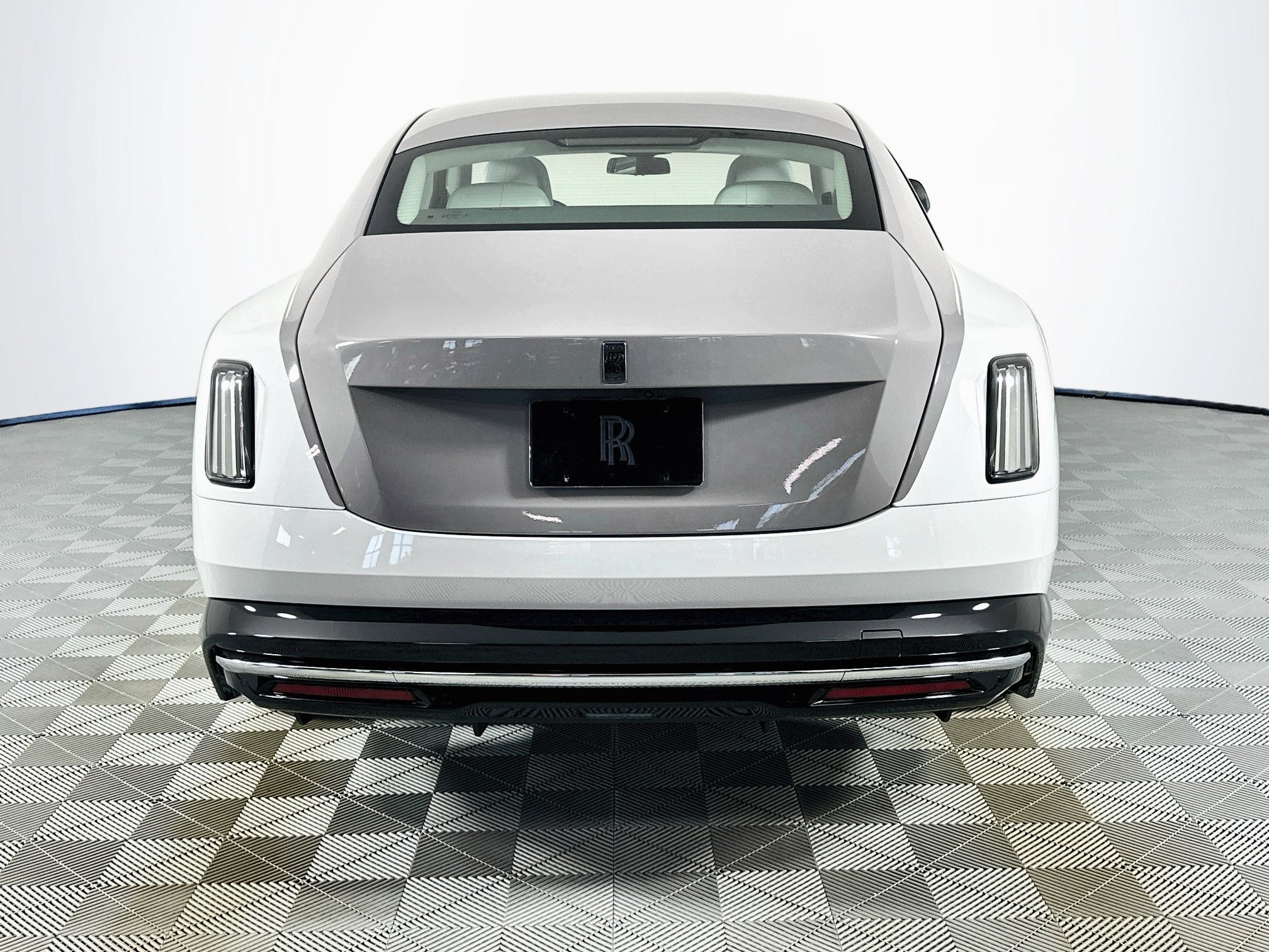 2024 Rolls-Royce Spectre 