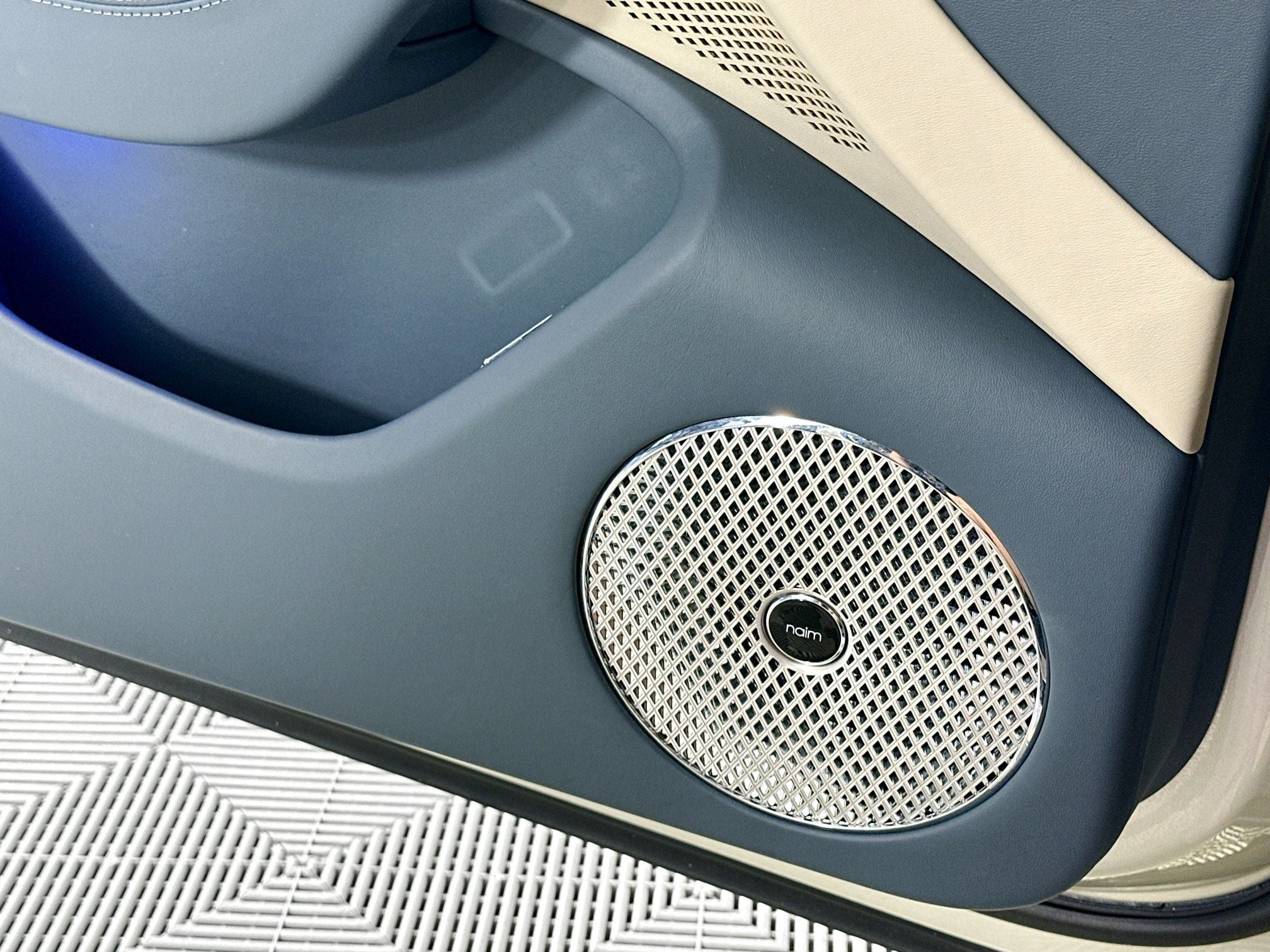 2022 Bentley Flying Spur W12 MDS