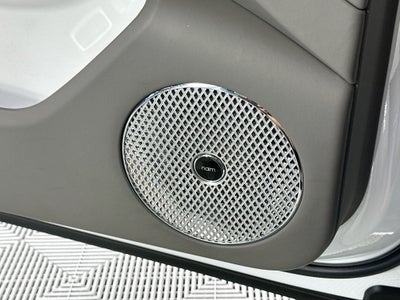 2023 Bentley Flying Spur Azure - Mulliner Artica Edition