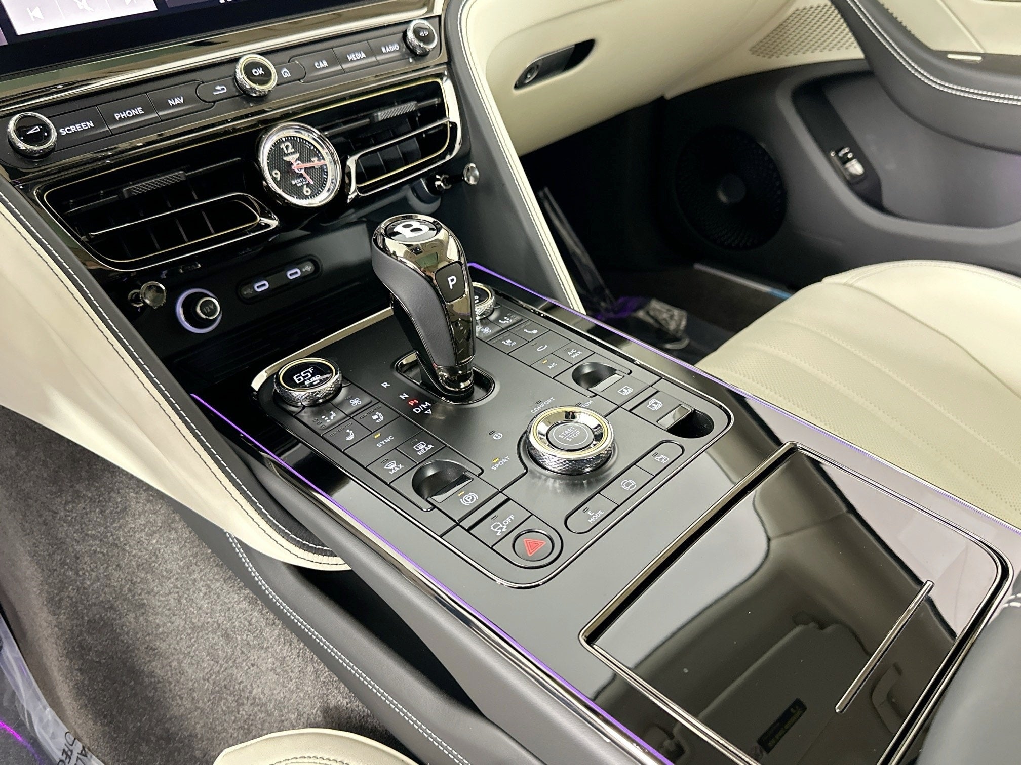 2025 Bentley Flying Spur Black Edition