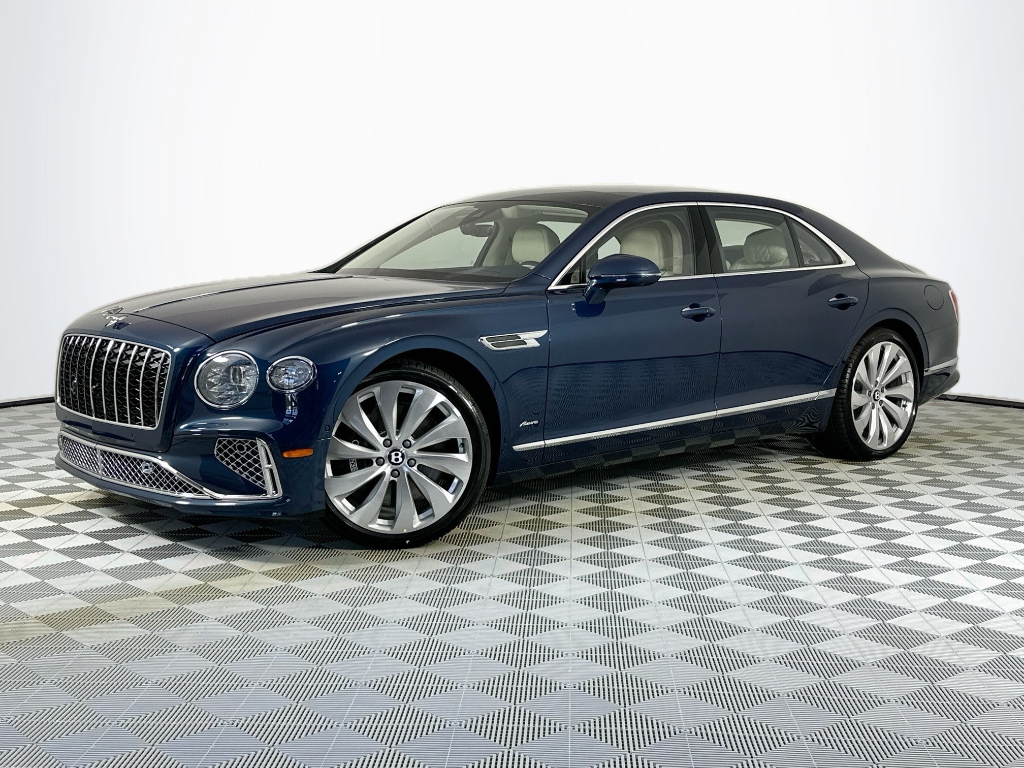 2026 Bentley Flying Spur Azure