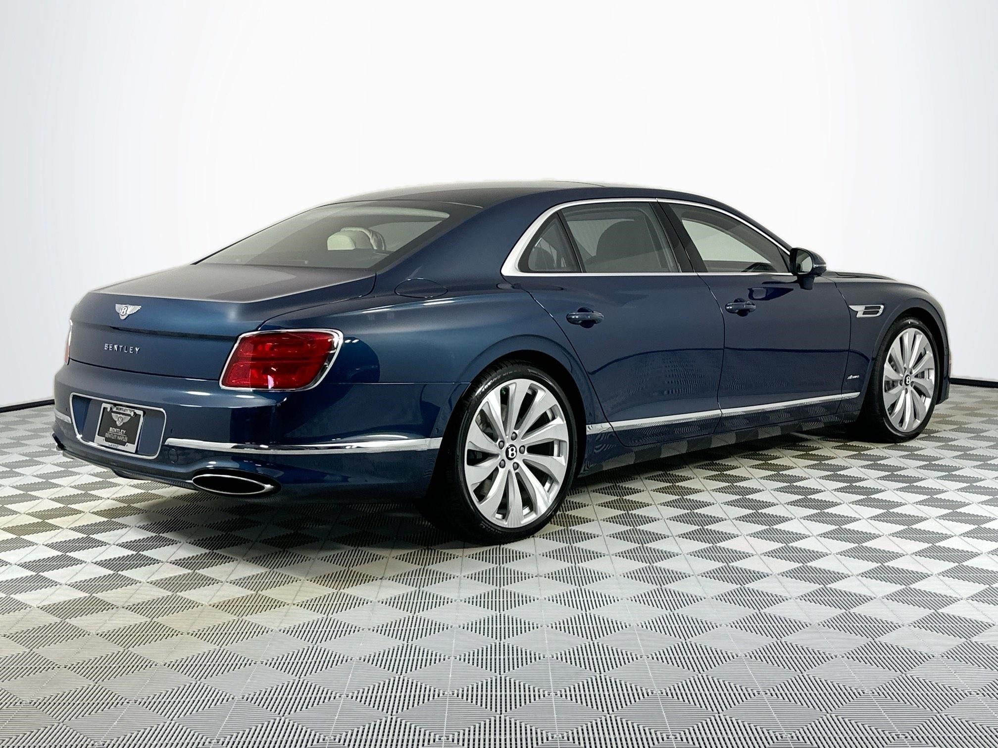 2026 Bentley Flying Spur Azure