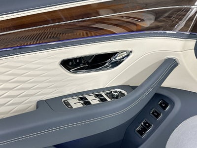 2026 Bentley Flying Spur Azure