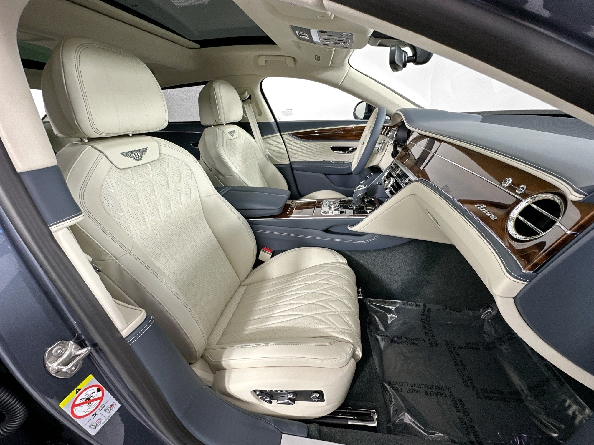 2026 Bentley Flying Spur Azure