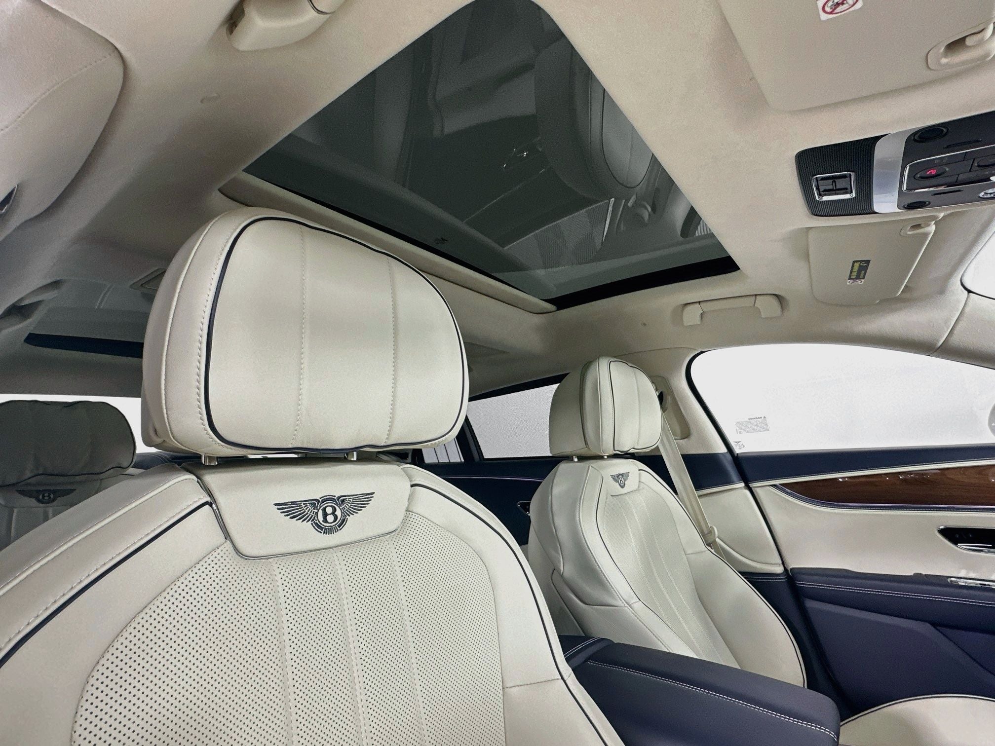 2026 Bentley Flying Spur V8