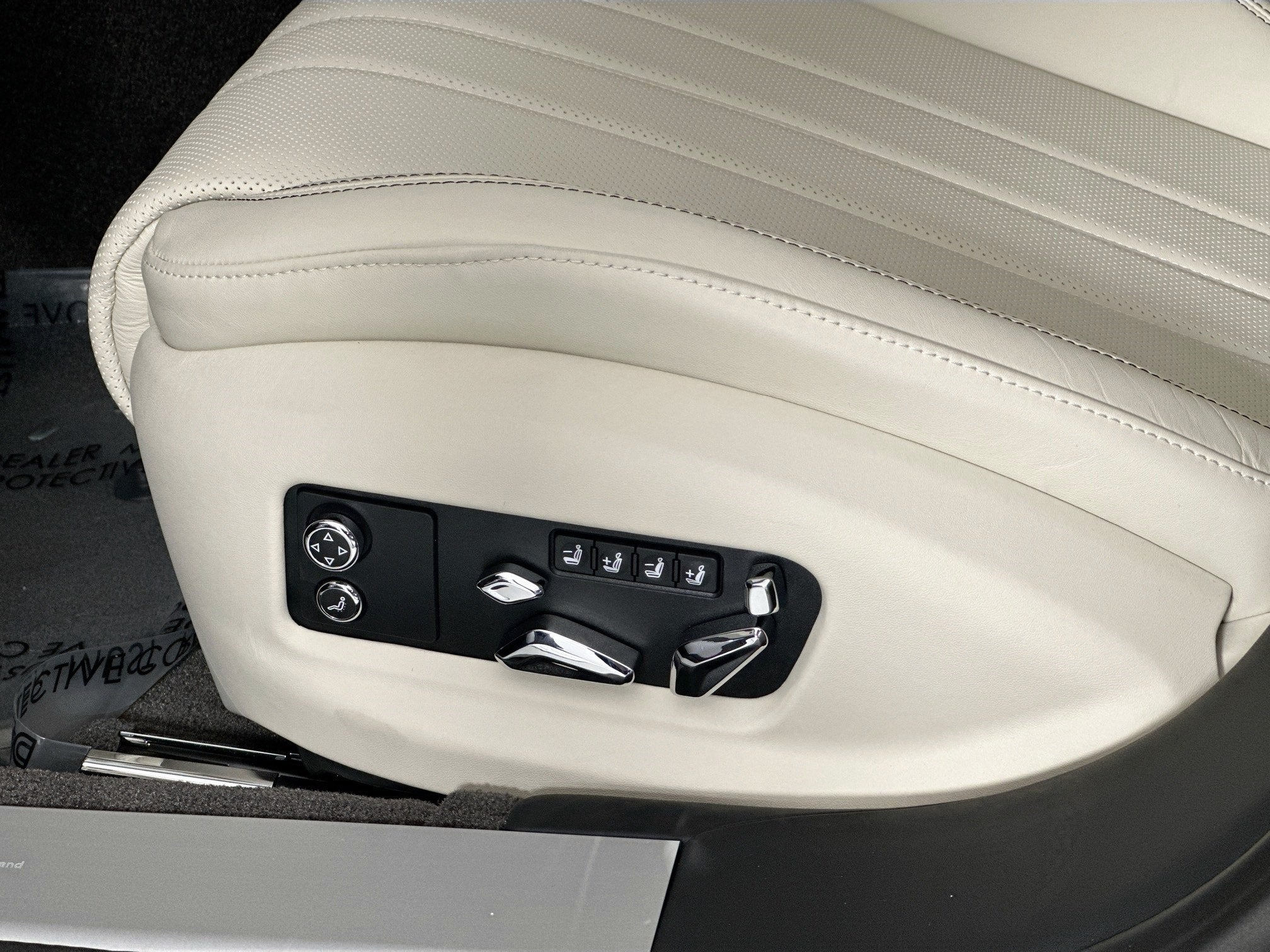 2026 Bentley Flying Spur Base