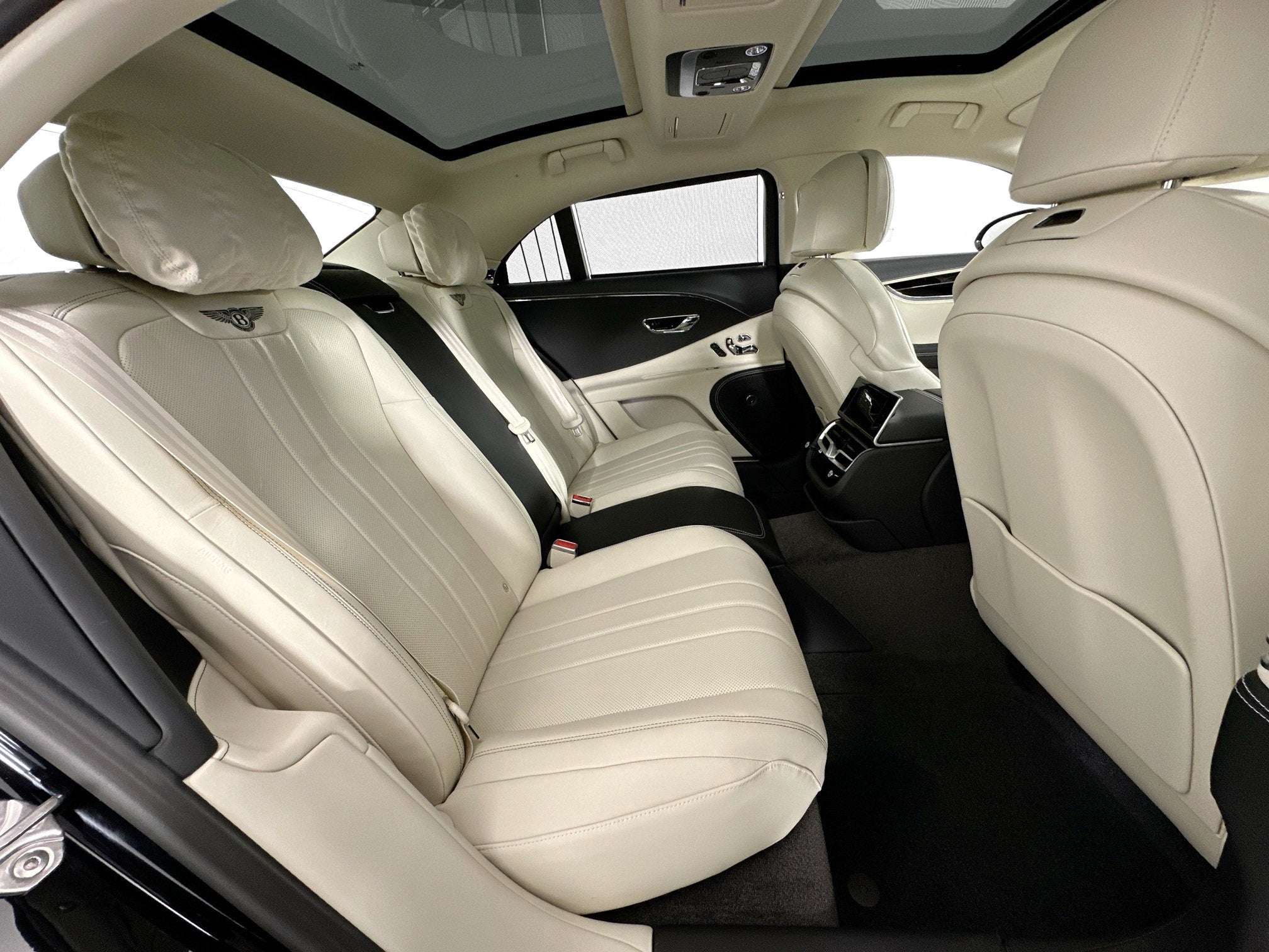 2026 Bentley Flying Spur Base