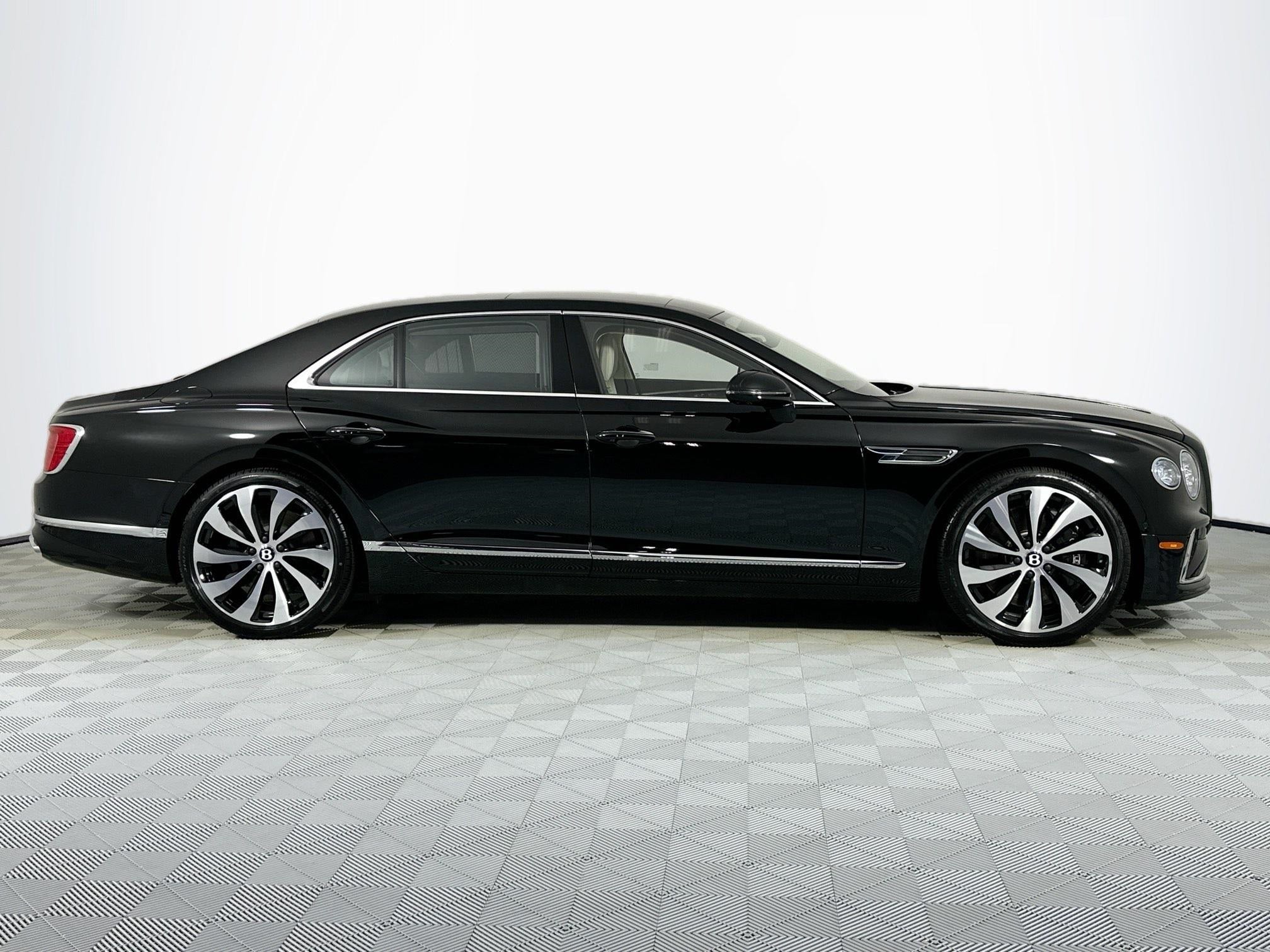2026 Bentley Flying Spur Base
